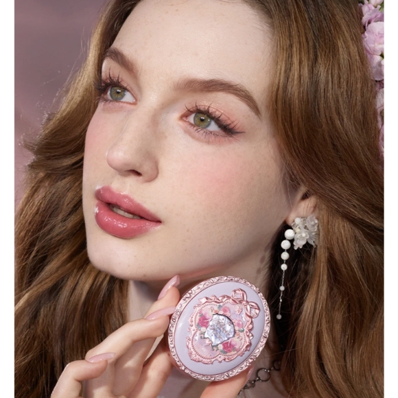 BNIB Flower Knows Embossed Blush - Ballet Fairy - Picture 4 of 4